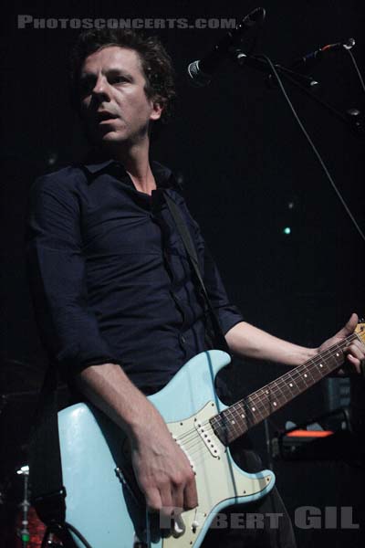 DEUS - 2006-04-26 - PARIS - Cabaret Sauvage - 